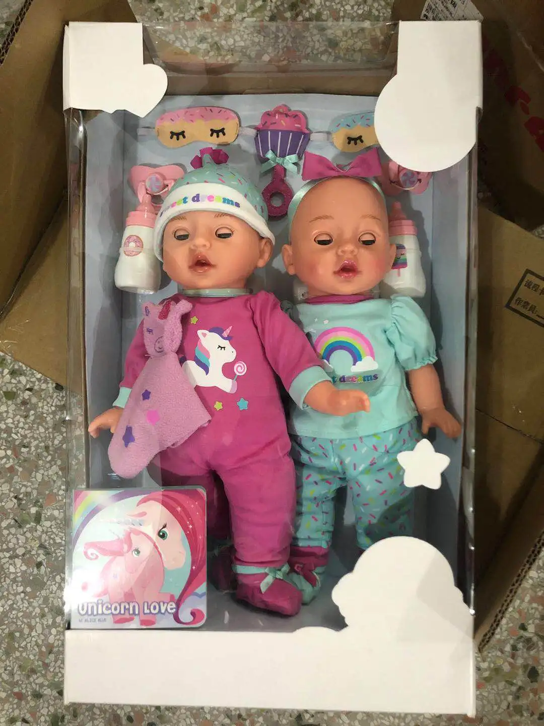 Экспорт Америка меняющая модель закрытые глаза кукла игровой дом игрушки Детская одежда говорящая девушка Пластик Унисекс