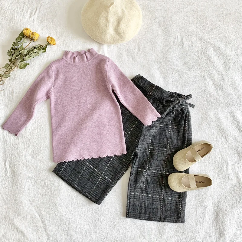 Свитера для маленьких девочек, пуловеры, модная однотонная трикотажная одежда для девочек, осенне-зимние топы с волнистым воротником, одежда для детей ростом от 90 до 130 см