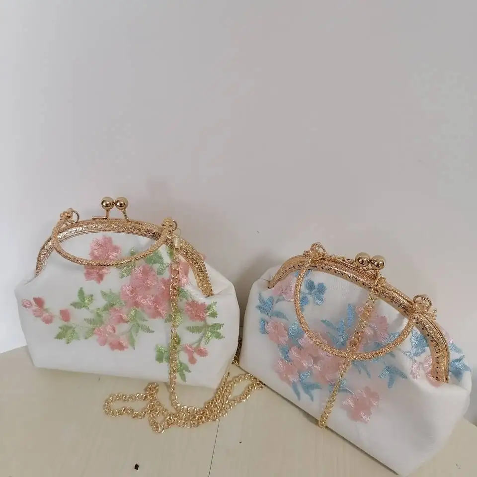 Classic Embroidery Flowers Kiss lock Shell Bags Bag Chain Women Shoulder Crossbody Bag Vintage Designer Women's Handbags