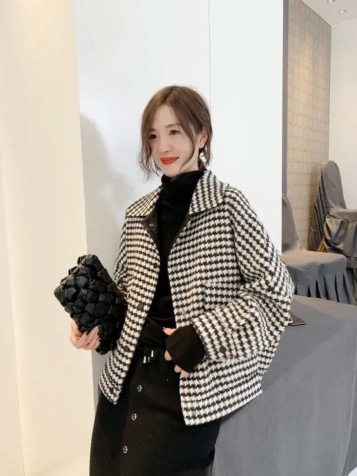 Short houndstooth coat Clearance