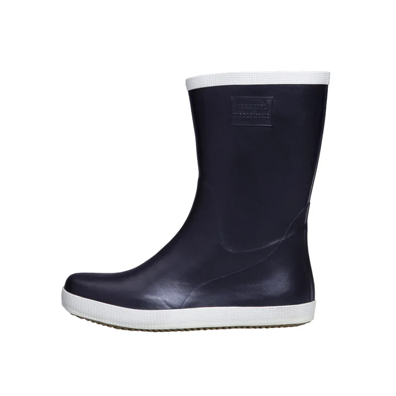 

XFC Fashion Spring Summer Influx of Men And Women Couples Short Tube Light Rain Boots Rubber Water Shoes Golf MEN'S SHOES