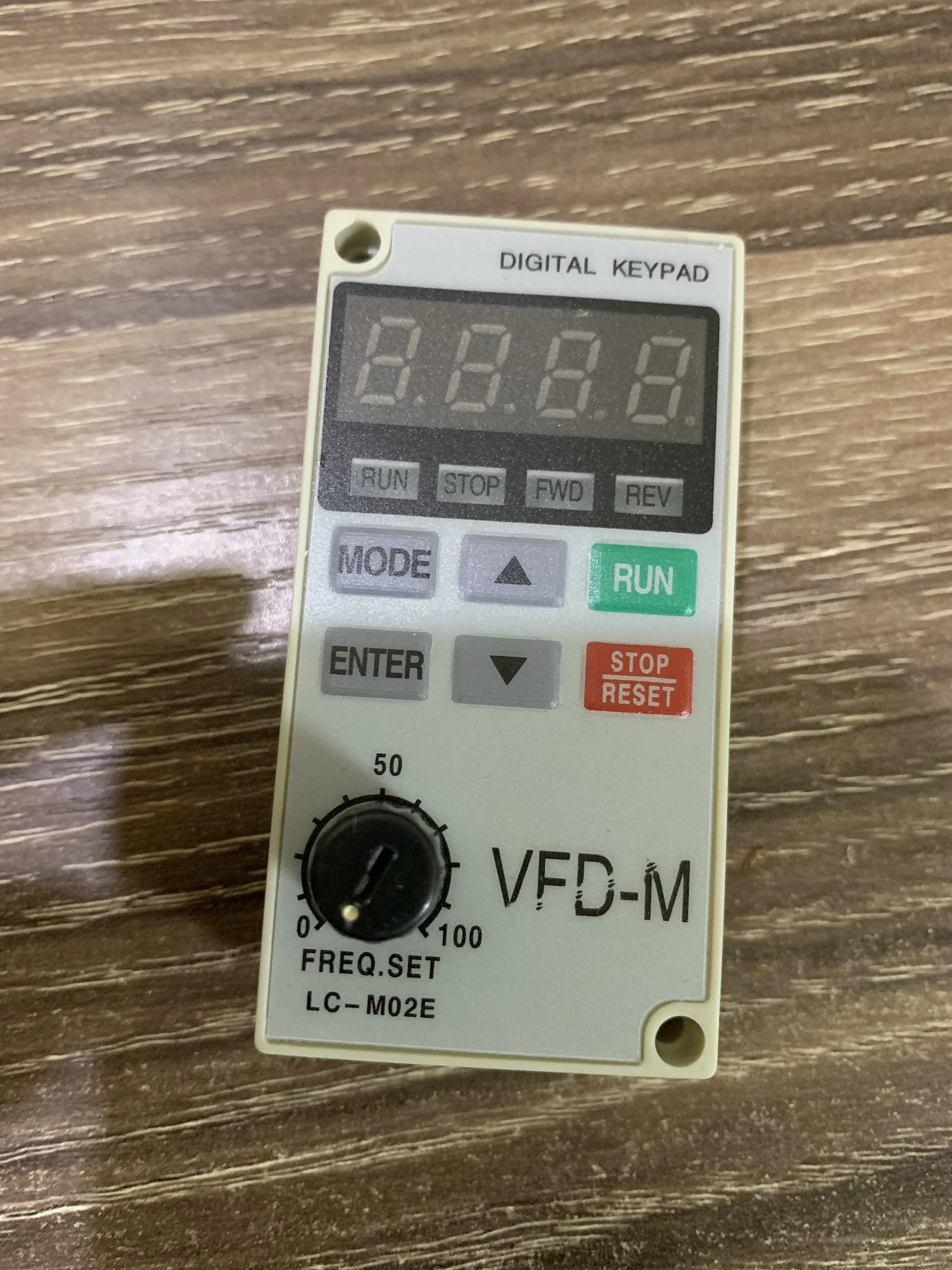 

Inverter operation panel VFD-M LC-M02E LC-MO2E LC-M2E universal