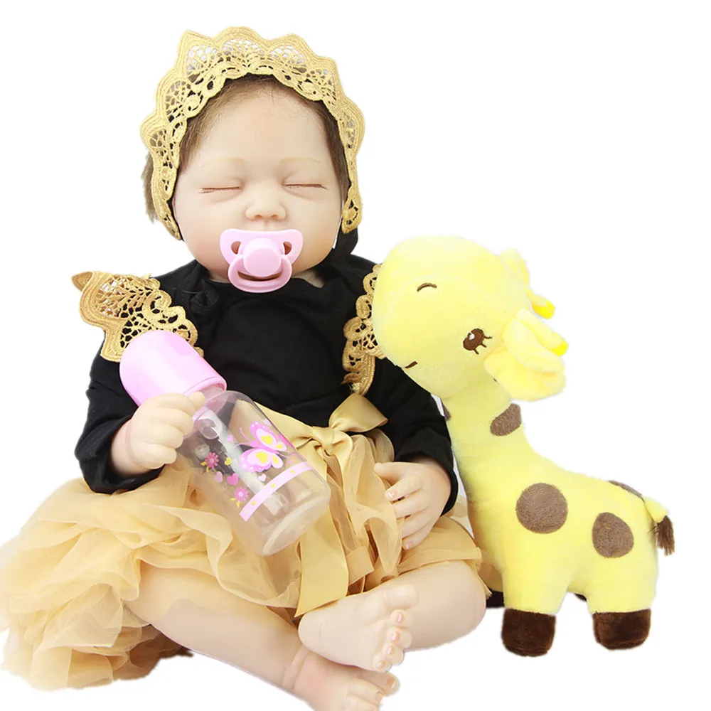 

Keiumi 22-Inch Eye-closed Reborn Baby Doll Reborn Baby Cloth Body Soft Silicone Model Infant Hot Selling