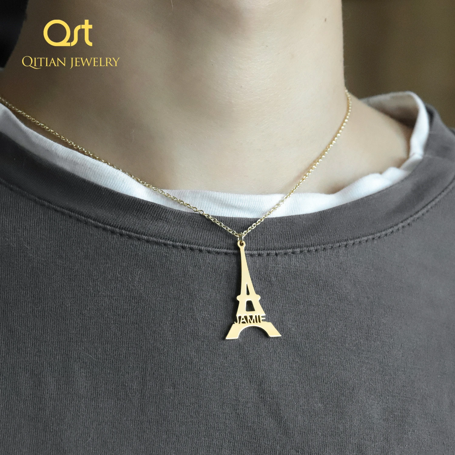 Royal Pendants Eiffel Tower Pendant – VOYLLA