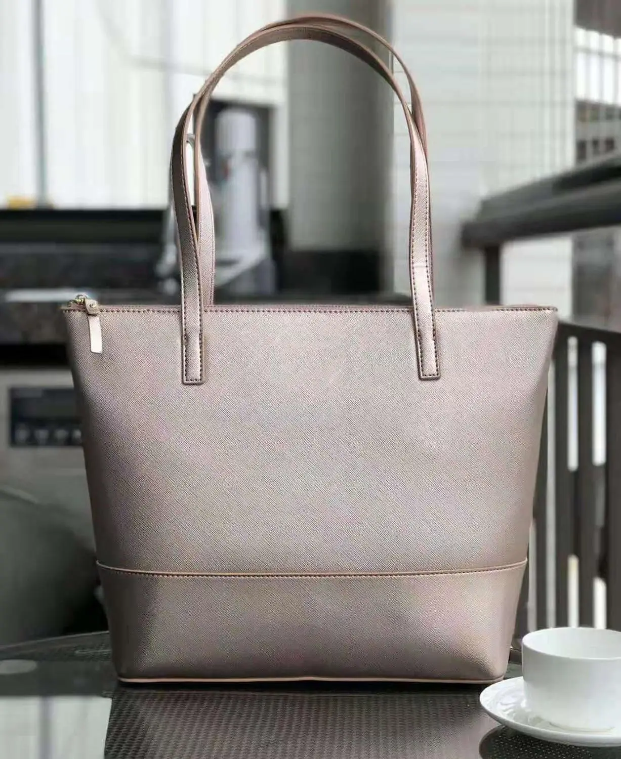 Popular fashion European and American simple horizontal style large shopping bag shoulder bag women handbag casual bag