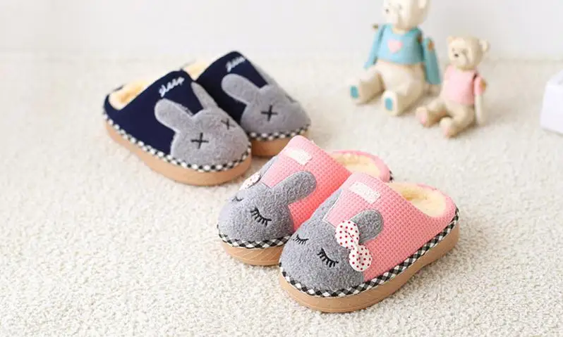 Children Indoor Slippers Warm Plush Cartoon Style Boys Girls Winter Home Floor Shoes Slip On Soft Kids Bedroom Slides SH080403