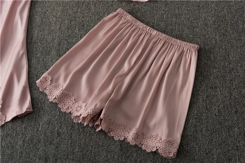 12887745082_1061836450