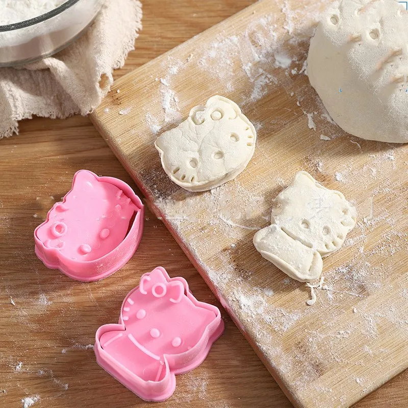 Cute Mold Cookie Cutter 3D Cookie Plunger Cutter DIY Baking Stamp Mould Die Fondant Cake Decorating Tools Cookie Cutter Baking Mold Cookie Mould Cookie Printing Mold Baking Decorating Tools