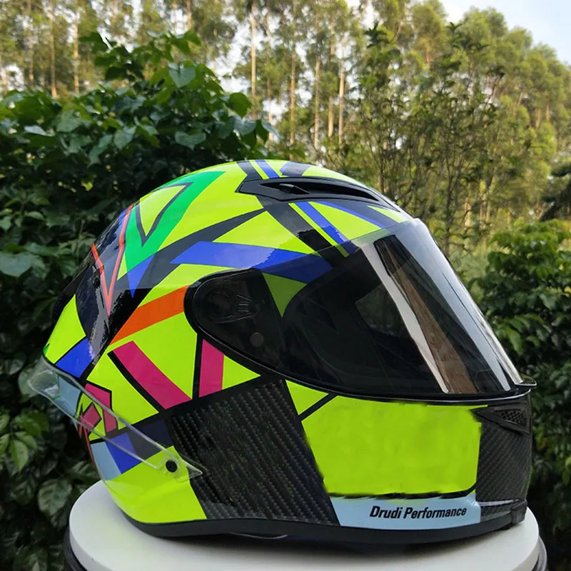 Мотоциклетный шлем с хвостовым крылом, модный мотоциклетный шлем для мужчин и женщин, зимний теплый противоослепляющий гоночный шлем