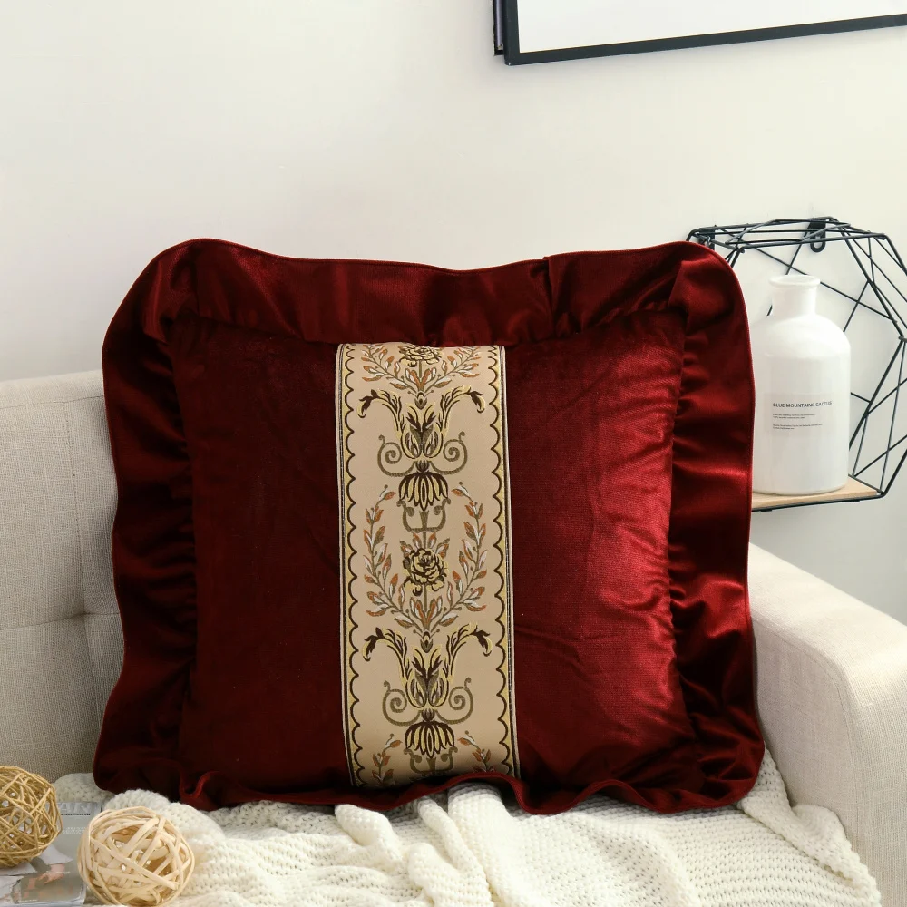 Luxury Patchwork Embroidery Lace Design Flower Velvet Cushion Cover Pillow Cover Pillowcase Home Decorative Sofa Throw Pillows - Цвет: B