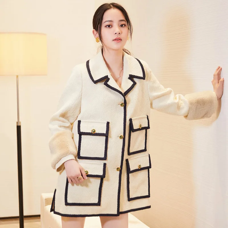 

2019 Autumn Medium and Long Coat Which Is Loose and Hits The Color of Turn-down Collar Single Breasted Coats and Jackets Women