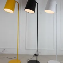 Простой красочный торшер Светодиодная лампа алюминиевая подставка трипот