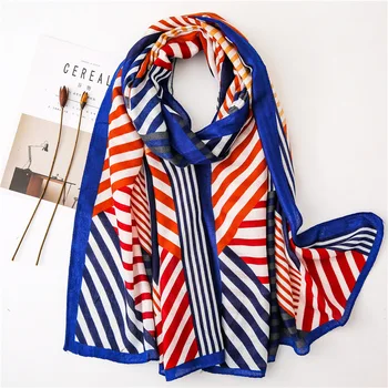 

lady Seaside Keep warm silk Scarf Autumn and winter Chinese style Color matching Tassels headcloth Women's Fashion beach Shawl