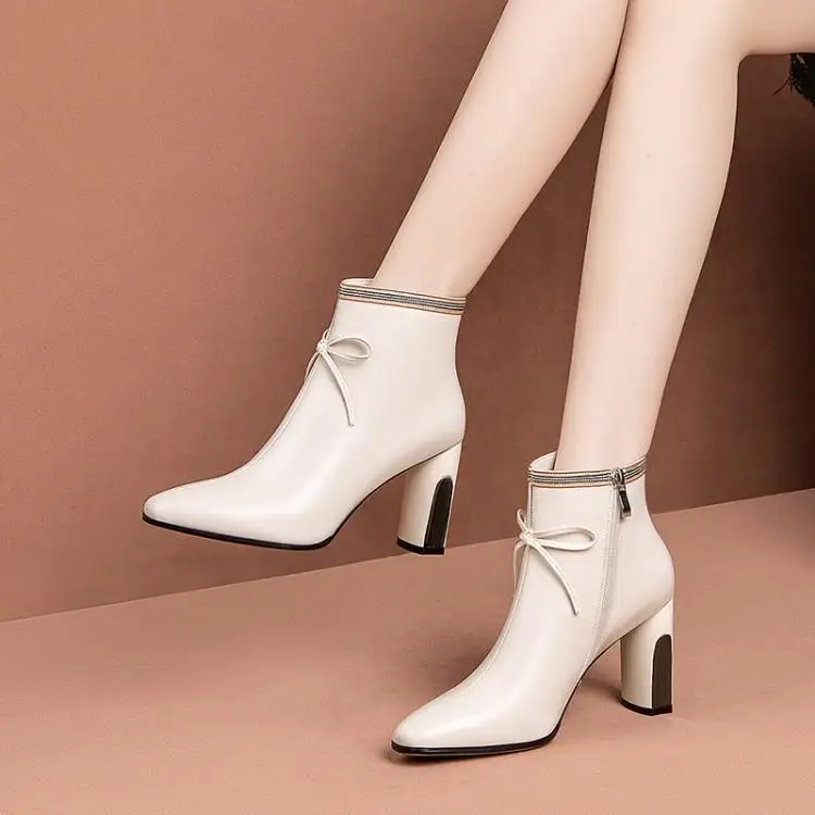 

Women's leather thick with short boots boots square head high with Martin boots female add wool head layer cowhide boots