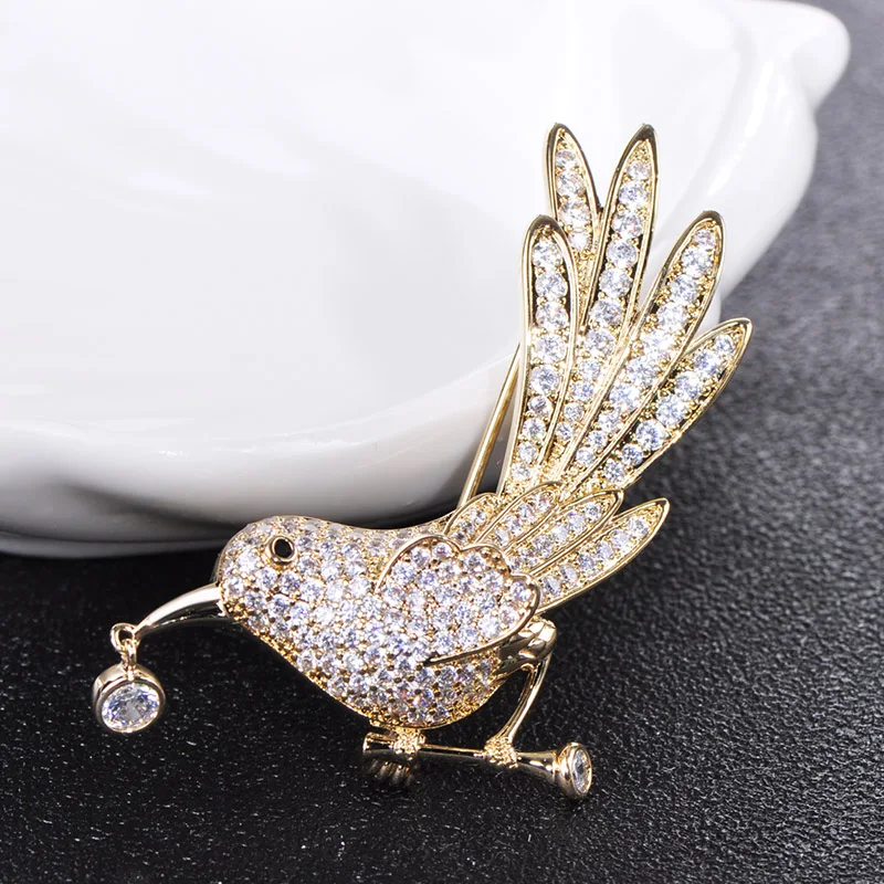 Funmor Exquisite Animal Bird Copper Brooches Mosaic AAA Zircon Pins For Women Men Banquet Prom Ornaments Lapel Suit Accessories