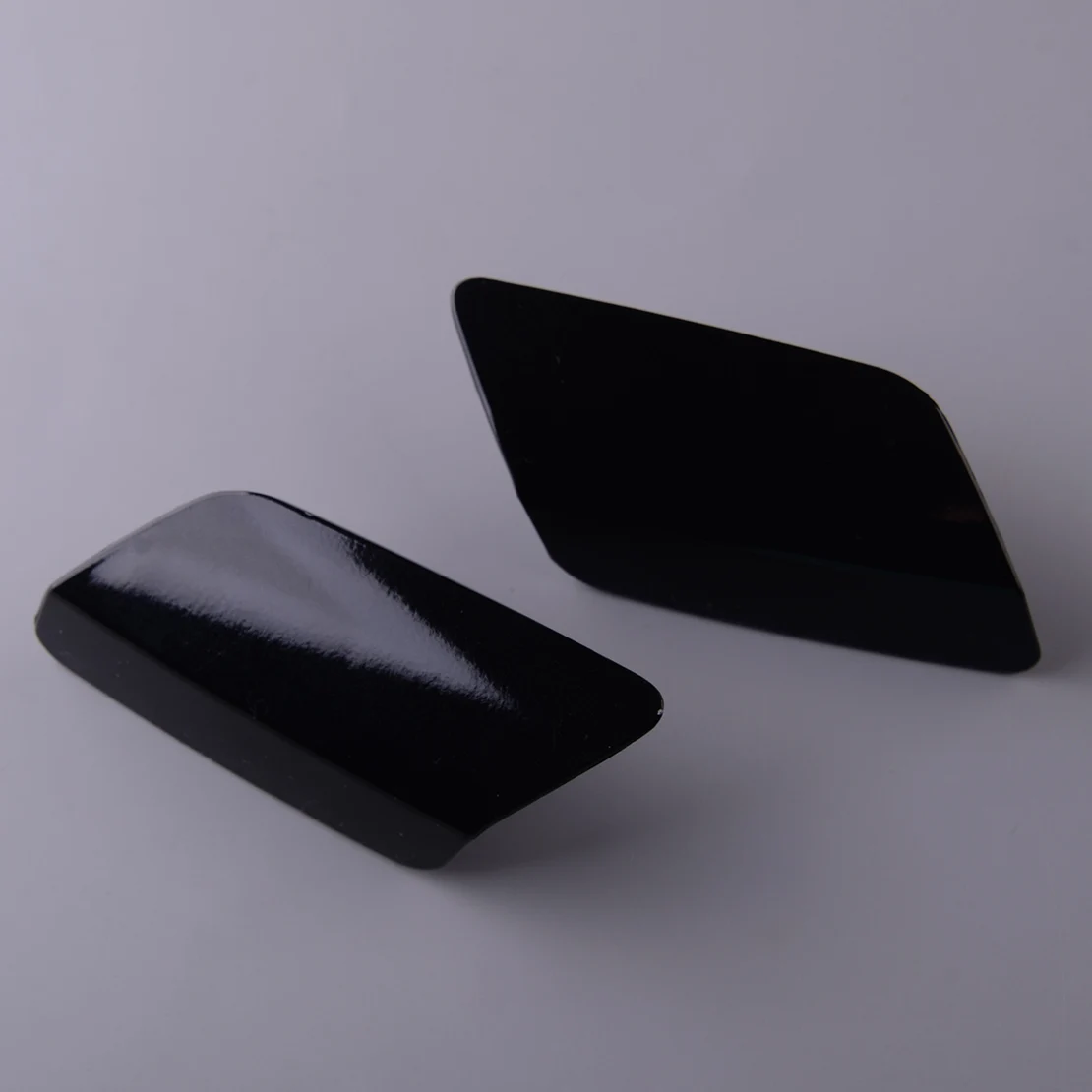 

1 Pair Front Headlight Washer Spray Cover Cap Black Fit For BMW 3 E92 LCI E93 LCI Coupe Convertible 2011 2012 2013 61677253394