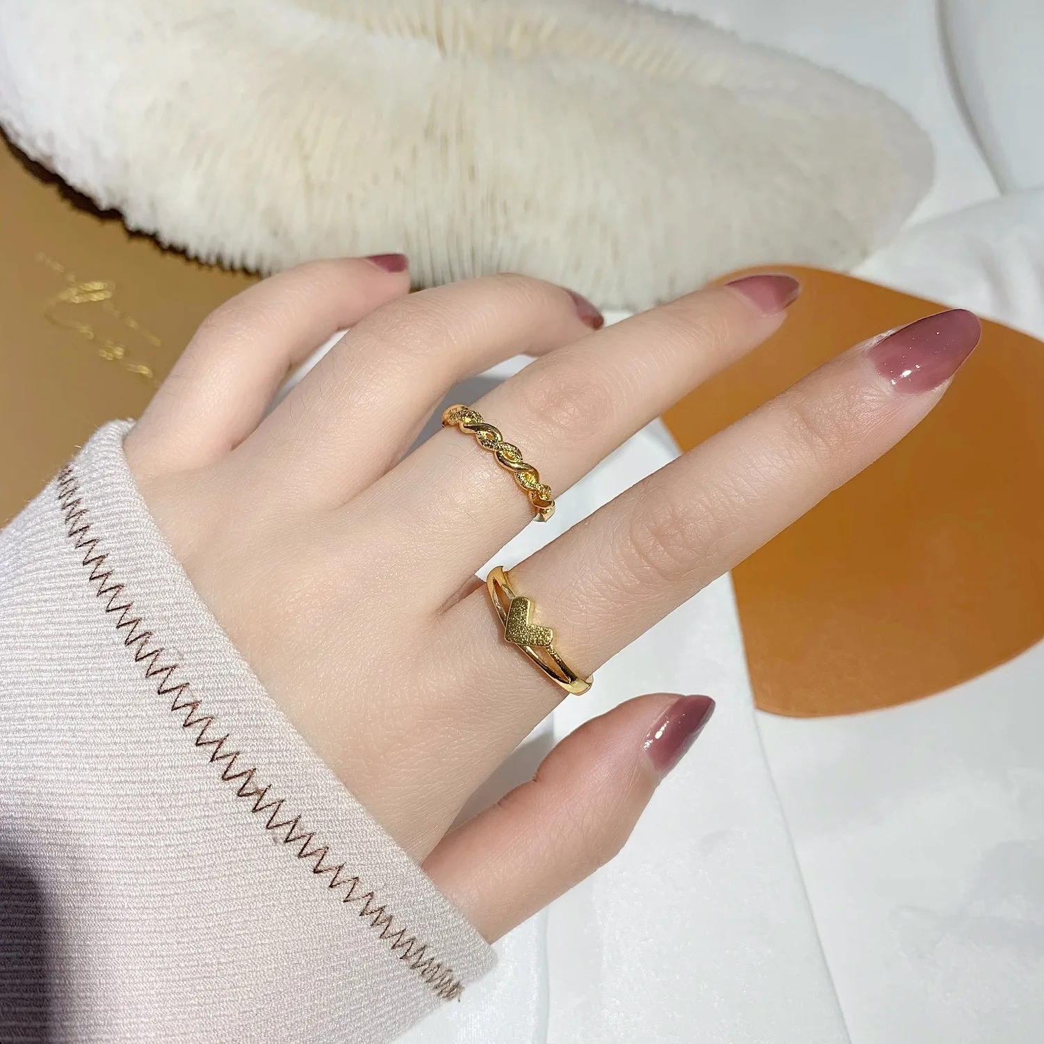 Universe Enamel Enamel Glaze Ring Female Light Luxury High Sense Little  Finger Rings Men And Women All Matching From Viviniko, $3.87 | DHgate.Com