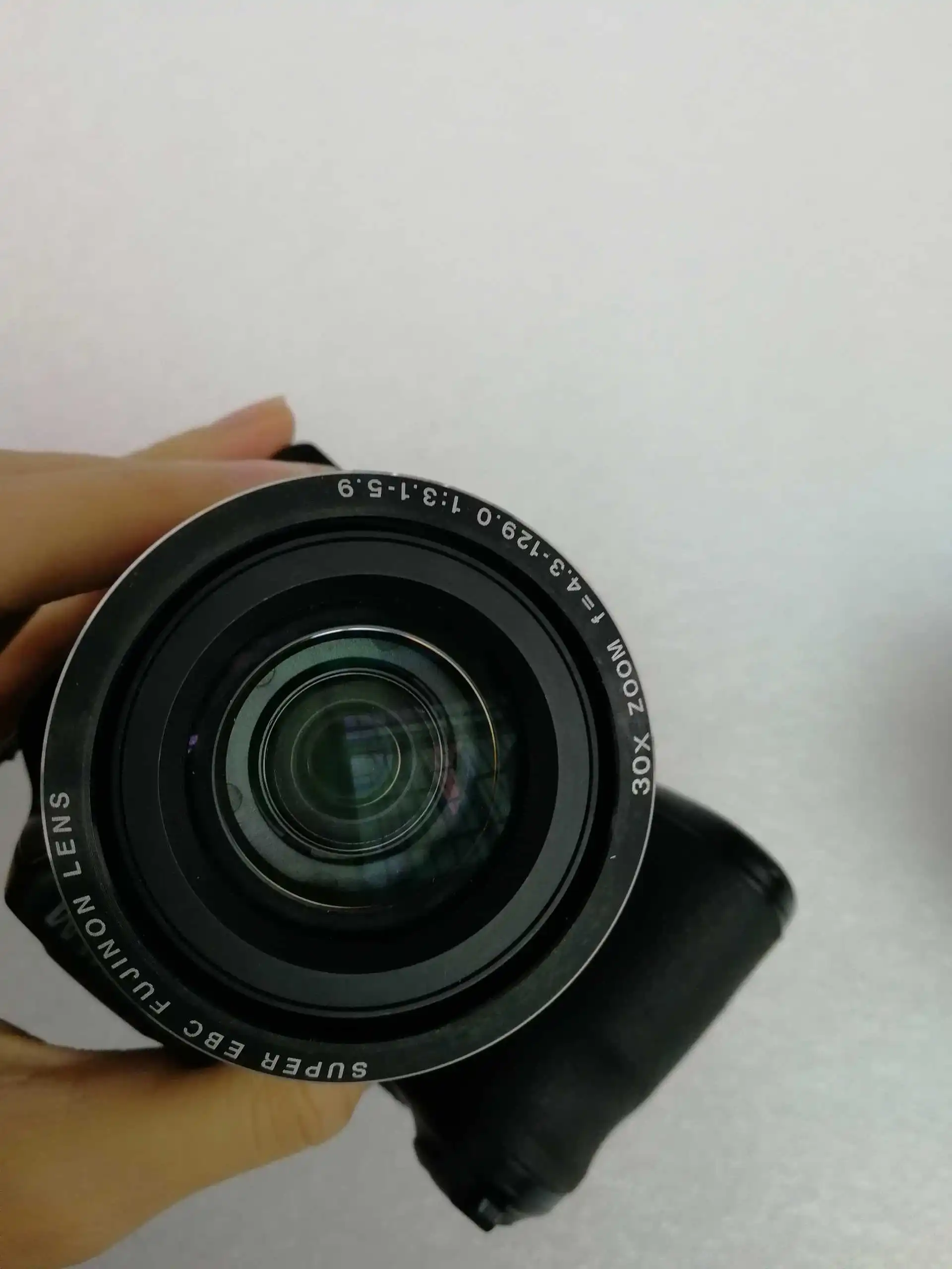 USED Fujifilm FinePix S4850 Black 16MP Digital Camera with 30x Optical Zoom and 3