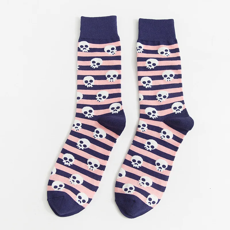 Winter New Personal Patterned Combed Cotton Men Happy Socks Streetwear Trendy Skateboarding Socks Comfortable Funny Socks Tide - Цвет: Human skeleton