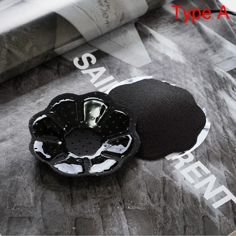 black Plum blossom 1 пара подушечек для бюстгальтера, многоразовые самоклеющиеся силиконовые подушечки для бюстгальтера, подушечки для груди, наклейки на грудь с лепестками, невидимая накладка на сосок, нижнее белье - Color: black Plum blossom