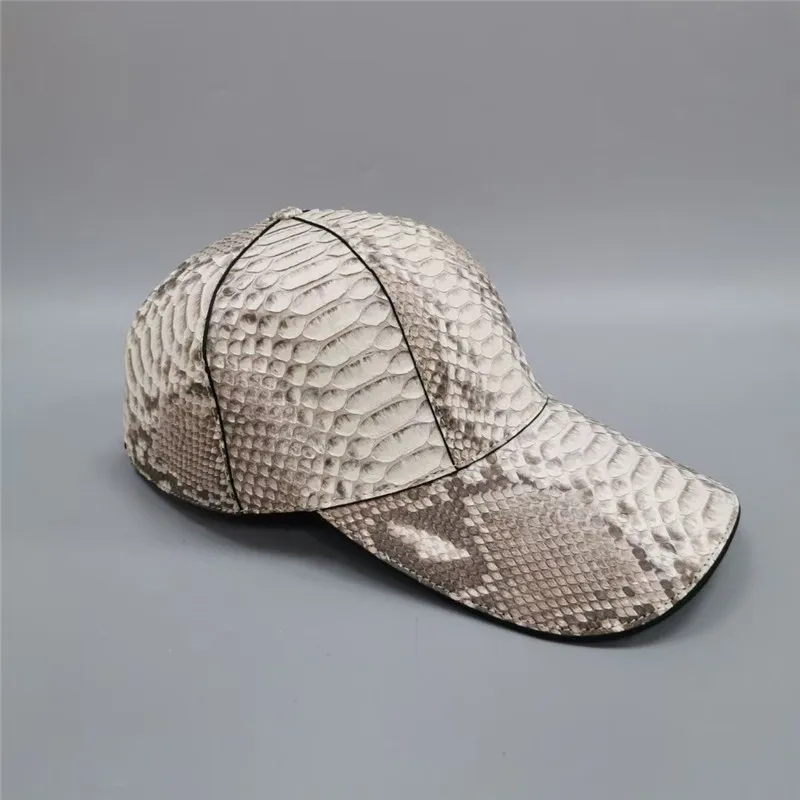 Рисунок 2 - Бейсболка унисекс из натуральной