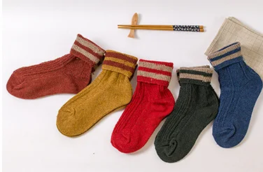 Корейская версия года; сезон осень-зима; новые теплые толстые шерстяные носки с двойной иглой; Модные женские носки в стиле ретро