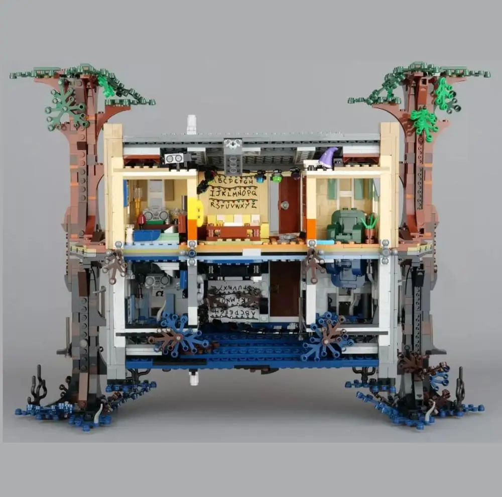 

2499pcs 75810 legoinglys Stranger Things Turning the World Upside Down Building Blocks Bricks Set Children Toys Christmas Toys