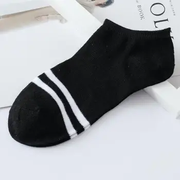 

Red Socks Breathable New Fashion Stripe Unisex Short Comfortable Skateboard Low-Ankle Femme 100%Cotton 1 Pair Calcetines Mujer