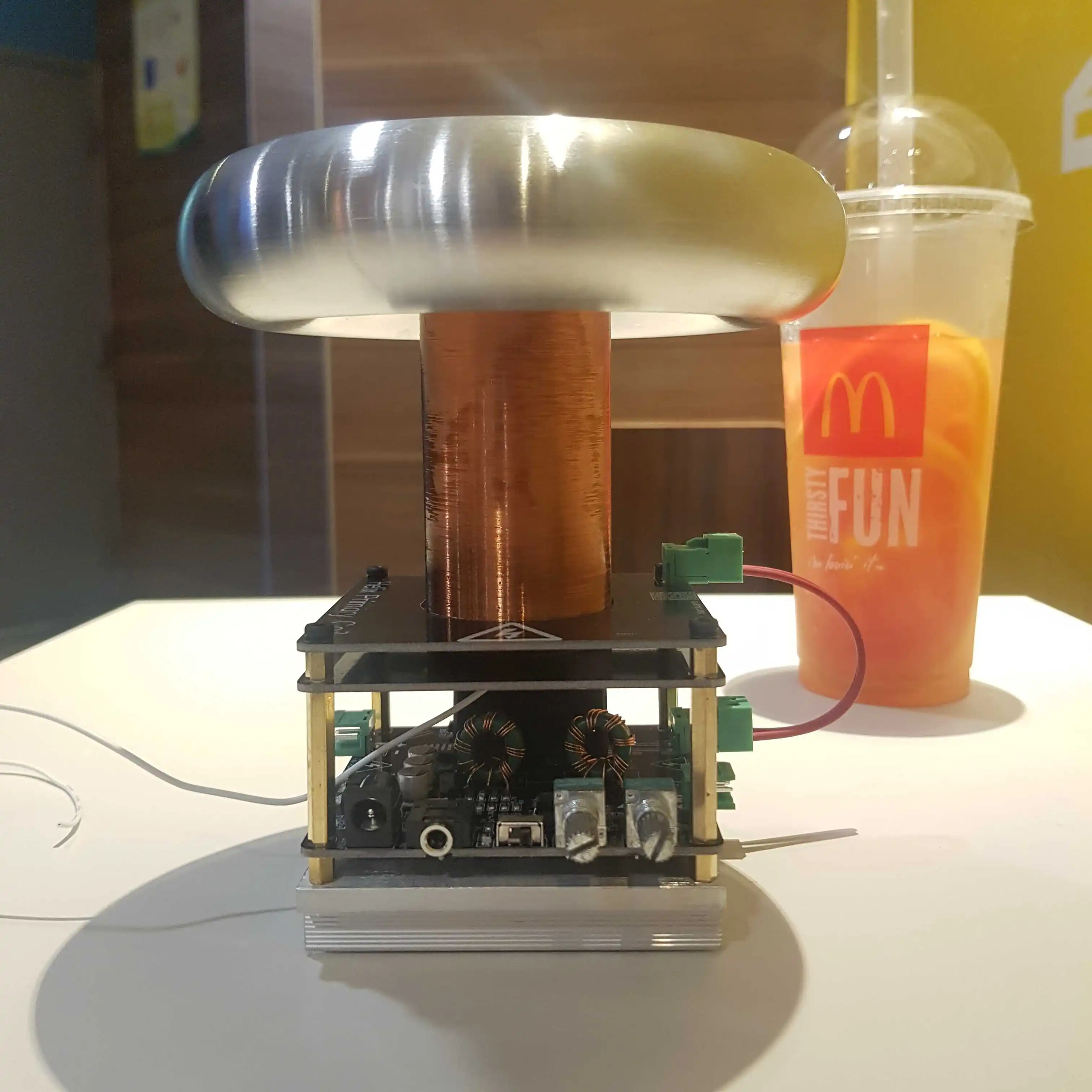Tesla coil miniSSTC готовый продукт