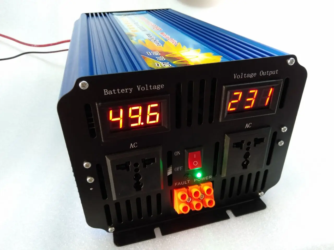 Potenza Nominale 5000W Dc 48V A Ac 220V 230V 240V 50Hz Inverter A Onda Sinusoidale Pura