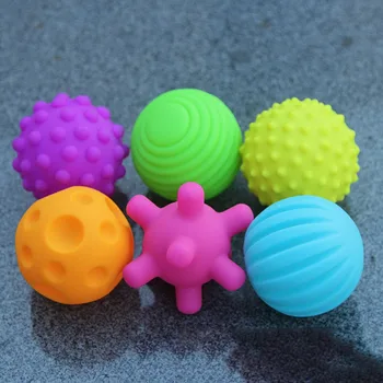 

Texture ball perception, pinch ball player grasps the ball, learn to climb the ball, pinch is called vinyl toy touch ball model
