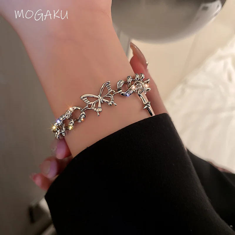 MOGAKU Silver Color Chain Bracelets Shiny Crystal Insect Bangles for Women New Design Hollow Butterfly Bracelet Fashion Jewelry | Украшения