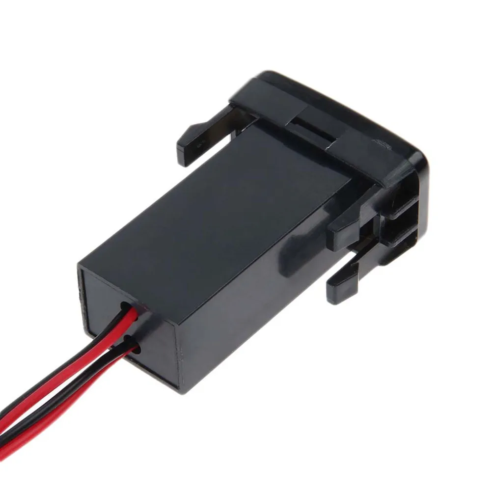 Special Dedicated Car 5V 2.1A USB Interface Socket Charger and USB Audio input Socket use for TOYOTA Hilux VIGO NEW