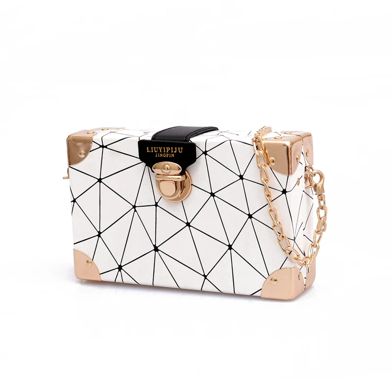 

2020 Summer New Personality Lock Chain Small Bag Female Geometric Pattern Small Square Bag Diagonal Shoulder Box Bag