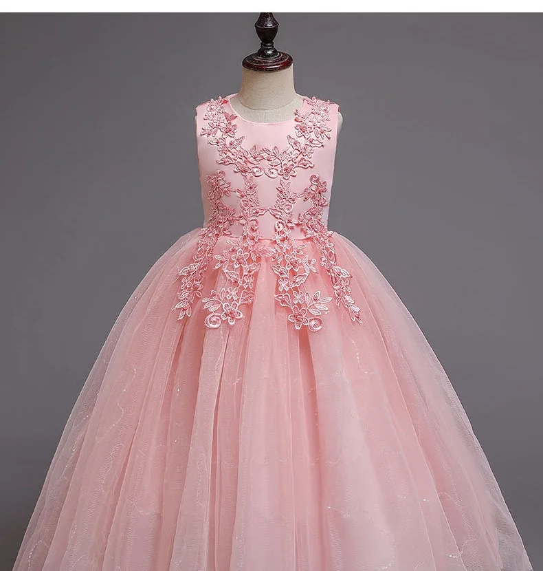 15992471716_1463151439