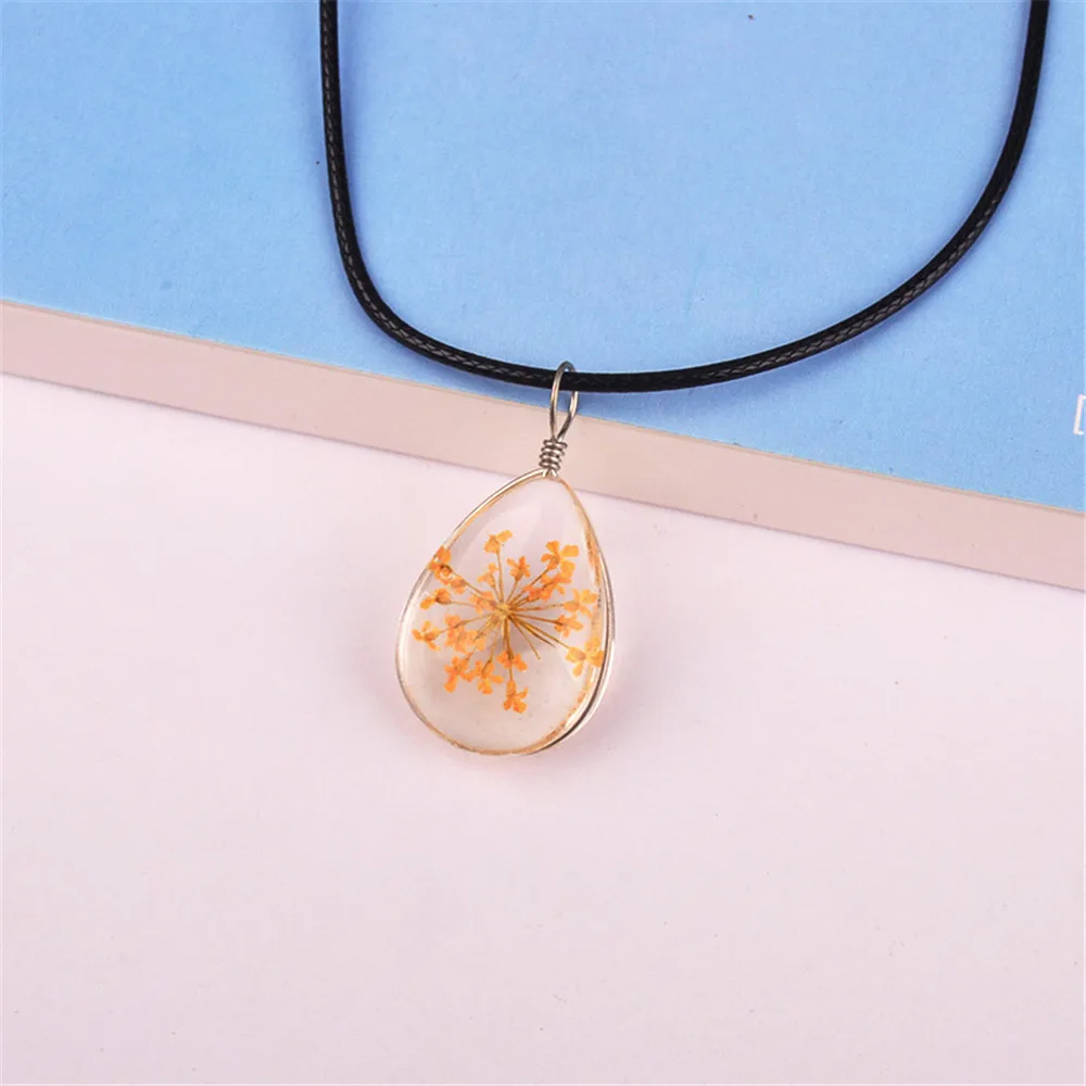 Ожерелье ручной работы с сушеным цветком кулон времени из Гипсофилы стеклянная