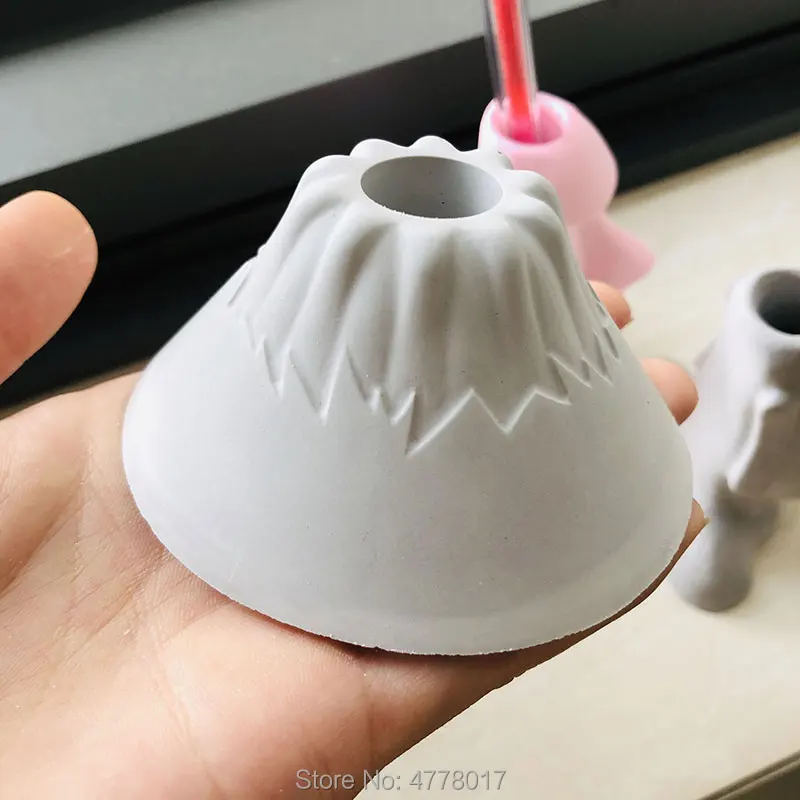 

Volcanic pen holder vase silicone mold Suit for making Epoxy resin Essential oil Aroma plaster Clay Concrete cement Crafts mold