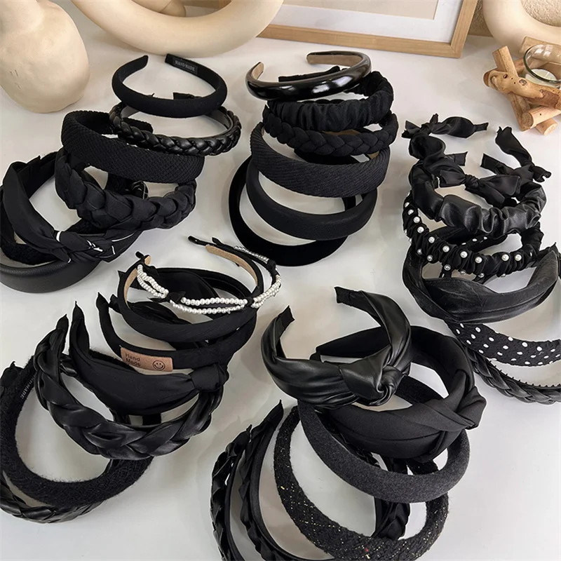 ヘアアクセサリー PERVERZE Braid Trim Knit Hair Band Black PERVERZE Braid Trim Knit Hair Band Black - メルカリ