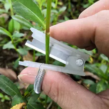 Blade-Tool Pruner Thumb-Knife Picking-Device Cutting Garden Finger-Protector Safe Fruit