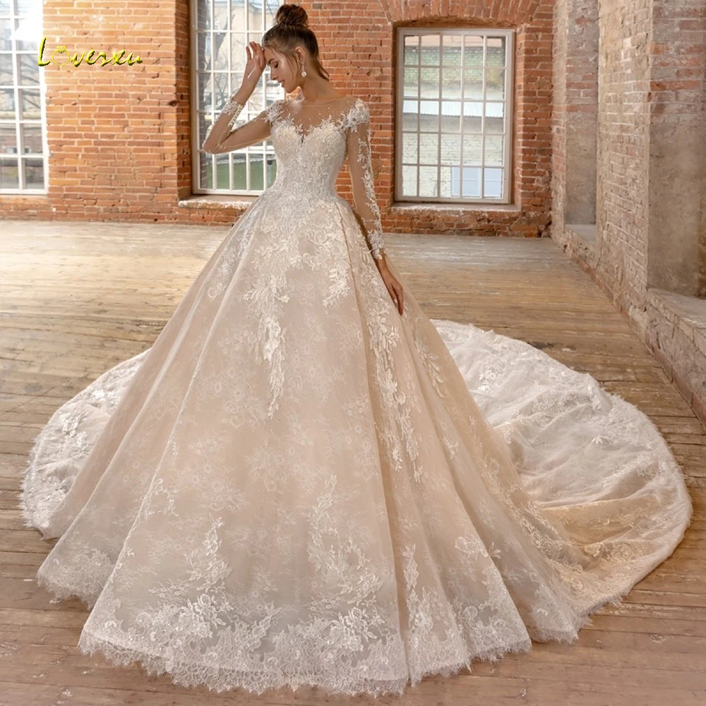 Loverxu бальное платье с глубоким вырезом, кружевные свадебные платья, аппликации из бисера, длинный рукав, на шнуровке, платье невесты, катетерское свадебное платье со шлейфом
