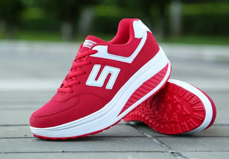 Женская обувь на платформе; светильник на танкетке; zapatillas; женская обувь для бега; дышащие спортивные кроссовки для похудения; цвет белый