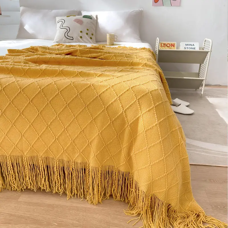 

Knitted Throw Thread Blanket on the Bed Sofa Plaid Travel TV Nap Blankets Soft Towel Bed Plaid Tapestry Valentine