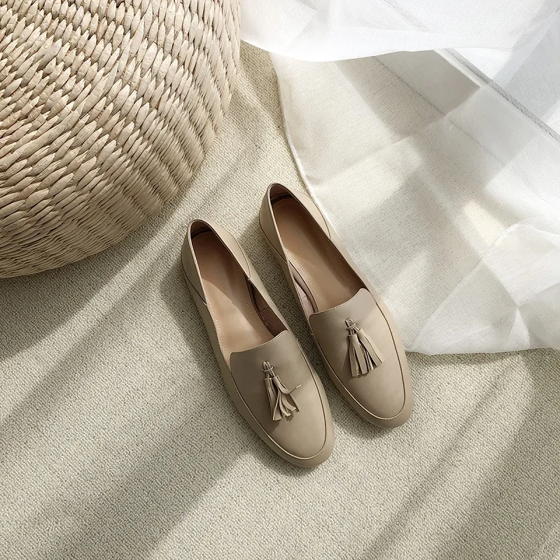 MEZEREON Women Cow Leather Round Toe Flats Fringe Loafers Women Low Heels Fashion Spring Autumn Mules Woman Simple Shoes 2021