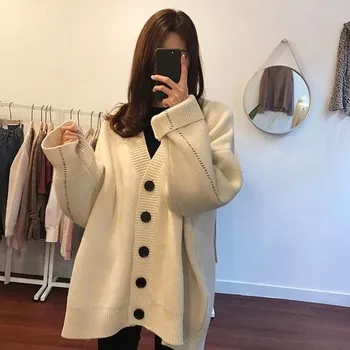 

Autumn Winter Sexy Batwing Sleeve Loose Sweater V-Neck Women Plus Size Vintage Sweater Knitting Pullover Tops