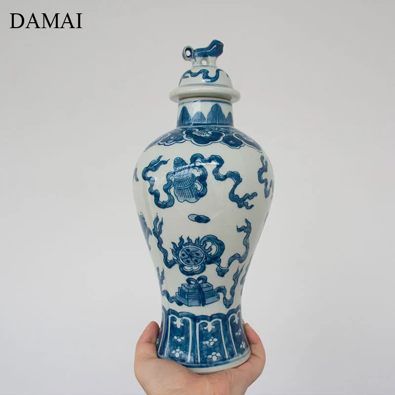 Antieke Chinese blauw-wit vaas – floraal decor - Antiek | Vazen
