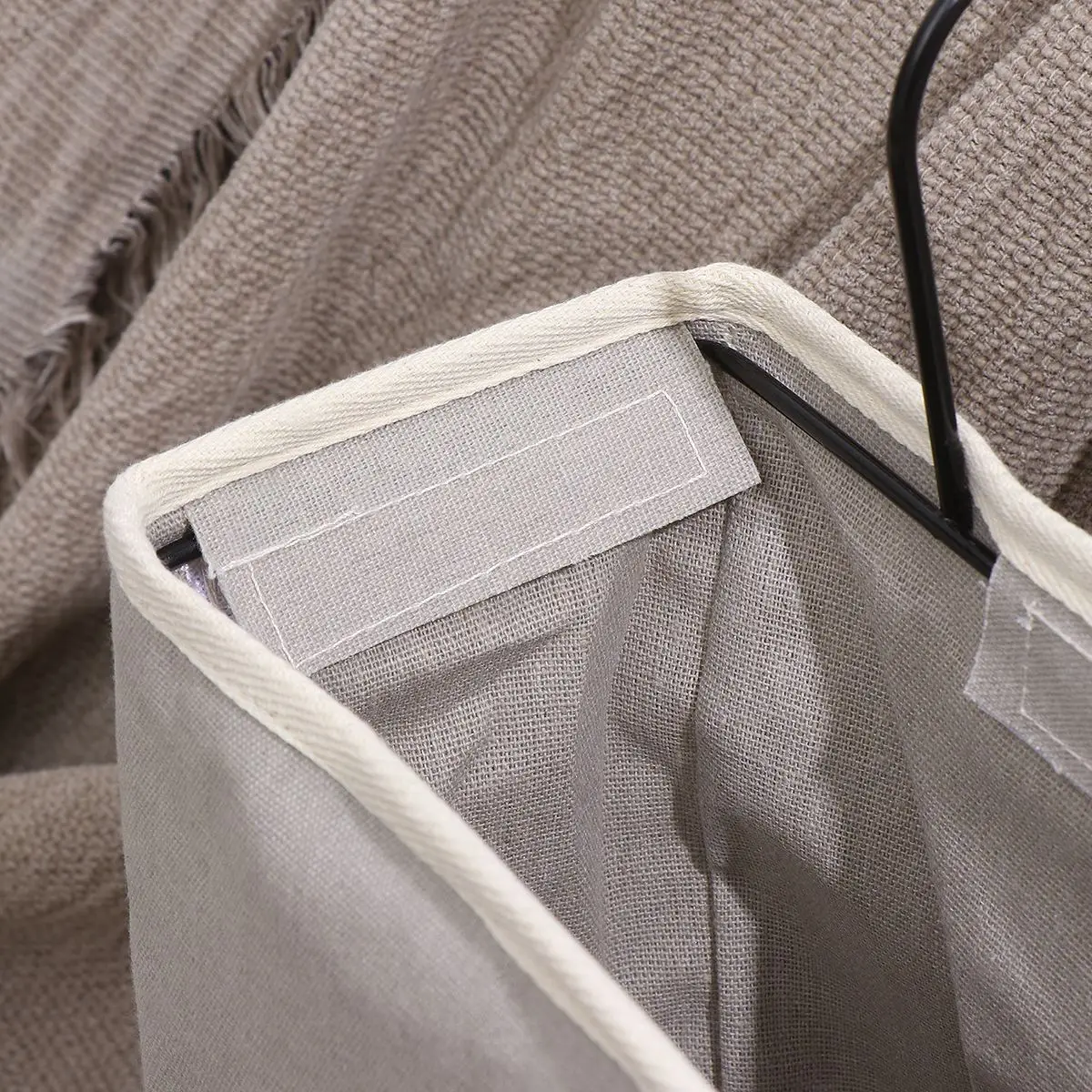  OUNONA Canvas Fabric Bedside Storage Bag Sundrise Holder Clothing Container Hanging Organizer for D