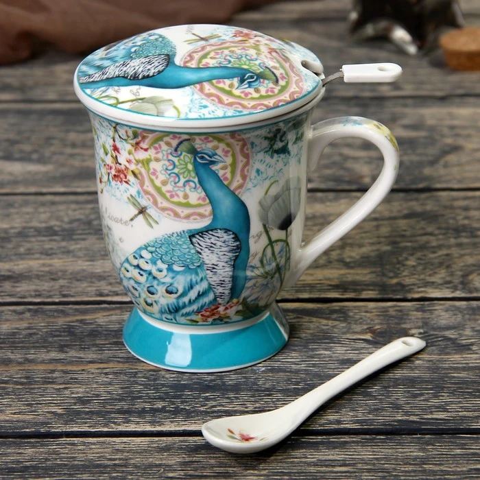 Кружка Павлин 300 мл с ситом ложкой и крышкой | Дом сад
