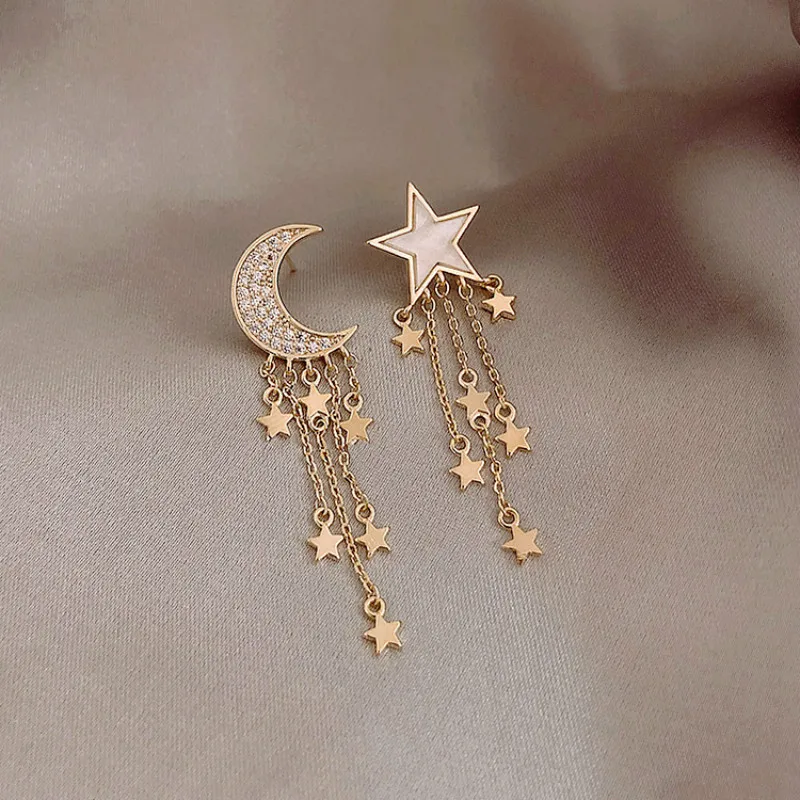 

2019 New Arrival Zinc Alloy Vintage Water Drop Women Dangle Pentagram Earrings Fashion Girl Simple Earrings Asymmetric Jewelry