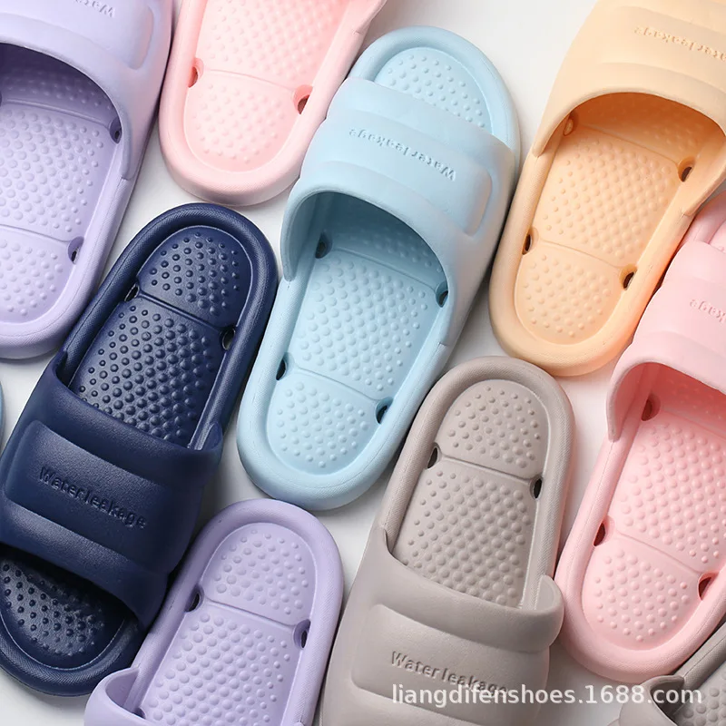 

Bathroom Slippers Summer Anti-slip Men And Women Home Bath Indoor Slipper Couples Soft-Sole Leakage Home Slippers