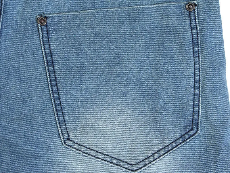 3817943892_1523123388